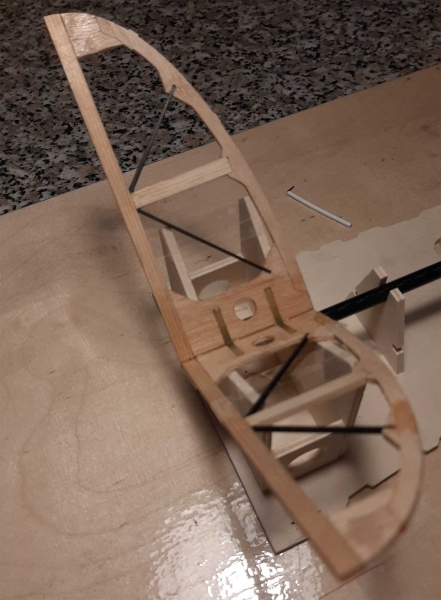 2694 Boo Slope Glider Holzbausatz in innovativer Sperrholzbauweise